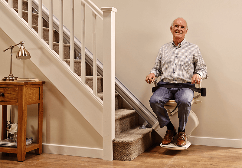 ELEVADOR DE ESCADA RECTO ACORN 130 - Image 4